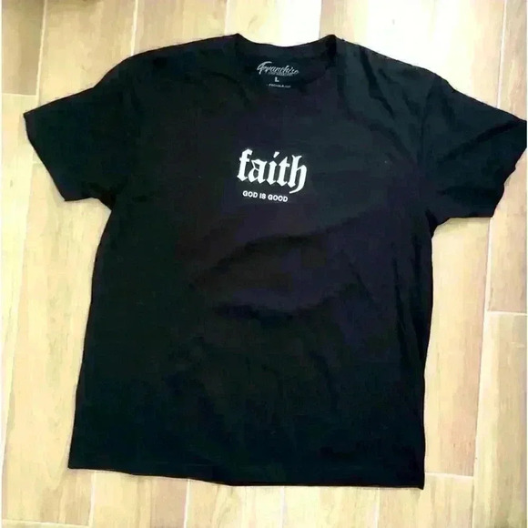 FAITH GOD IS GOOD T-SHIRT NWOT SIZE LARGE - Picture 1 of 7
